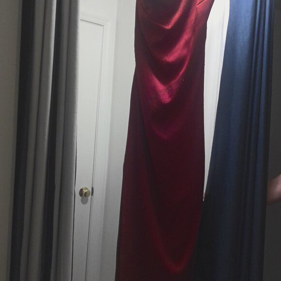 Red Dress - Rampage Semi-Formal - Picture 3 of 14